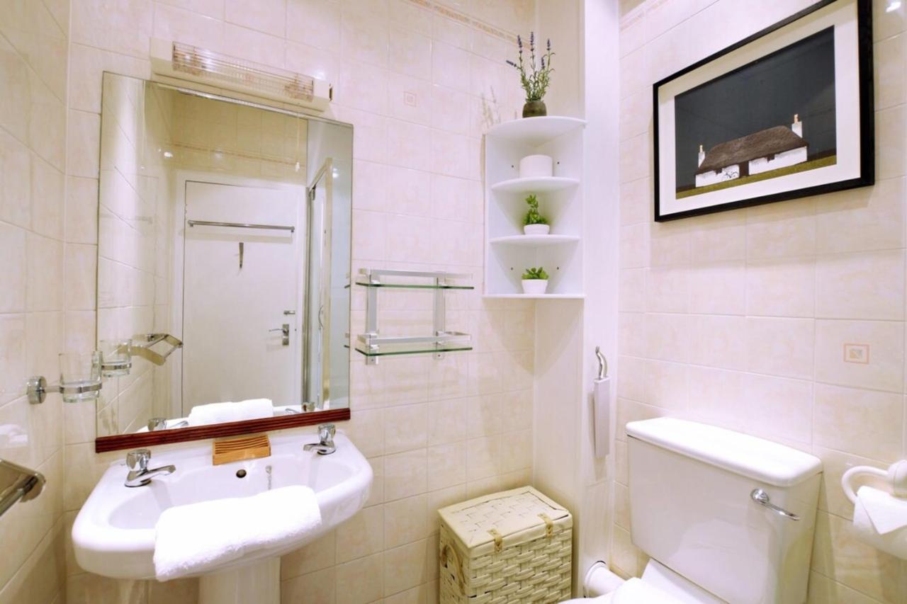 Cozy 2 Bedroom Apartment At Heart Of The Edynburg Zewnętrze zdjęcie